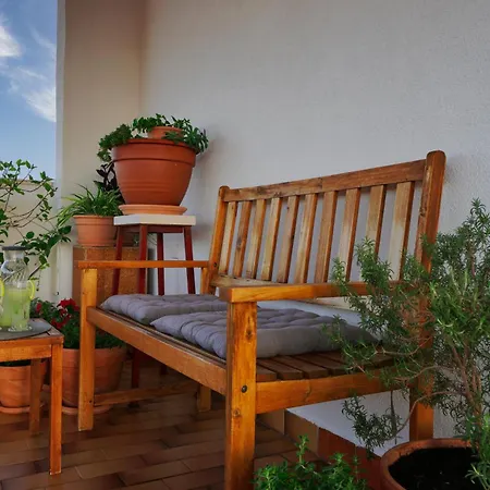 Ana 10 Min. Hoda Od Centra Trogira Apartment *